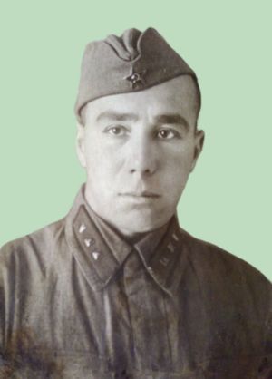 И.Ю.Тугузбаев. 1942 г.